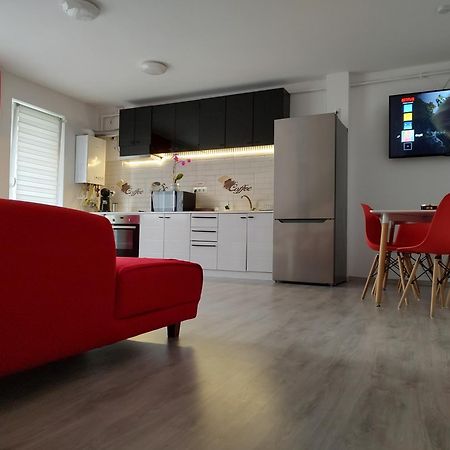 Apartament Cu Terasa Atelierul De Pizza Floresti  Ngoại thất bức ảnh